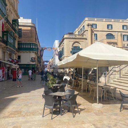 Sunshine Apartments Mellieha - Modern Three Bedroom Apartment - Apt No 2 Exteriör bild