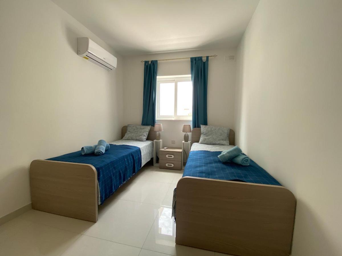 Sunshine Apartments Mellieha - Modern Three Bedroom Apartment - Apt No 2 Exteriör bild